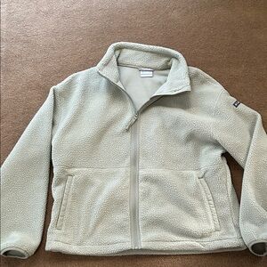 Columbia Soft light green Fleece Jacket